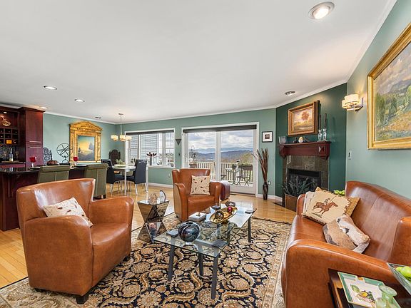 3rd image of 17 Academy Hill Dr #17