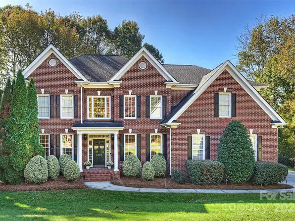 1224 Sydney Dr, Charlotte, NC 28270