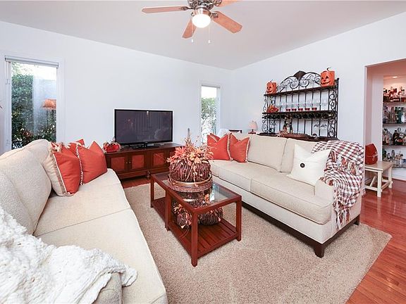 5th image of 2213 Sisters Walk Ct