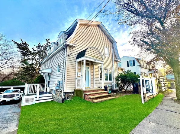 119 Highland Ave, Salem, MA 01970