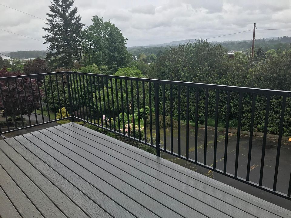 2nd image of 412 S Miles St