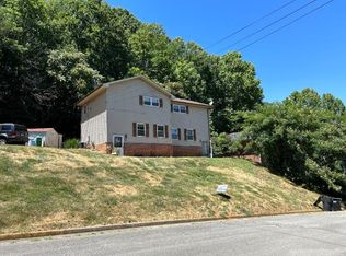 5335 Carolyn Cir, Roanoke, VA 24018