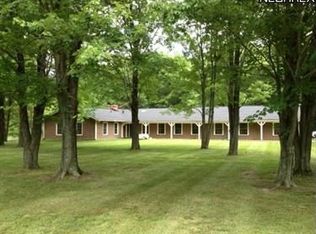 6065 Spieth Rd, Medina, OH 44256