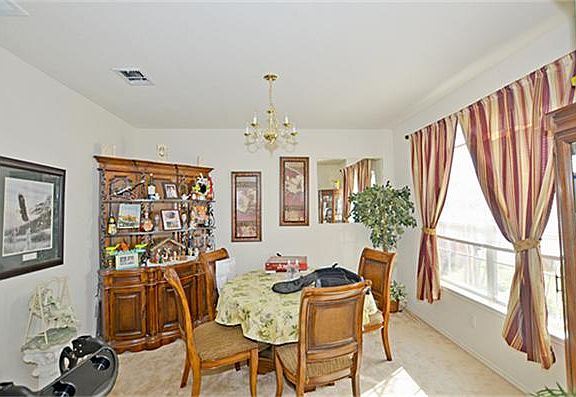 5th image of 2820 Brookcove Dr