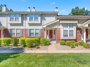 1712 S Wisteria Dr #4, Saint Charles, MO 63303