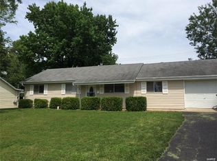 22 Saint Paul Ct, O'Fallon, MO 63366