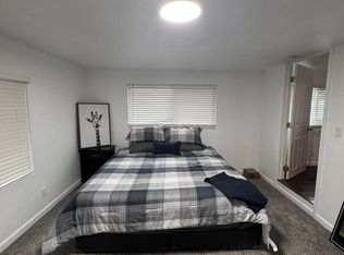 2445 Town Cir ROOM 1, Sacramento, CA 95821