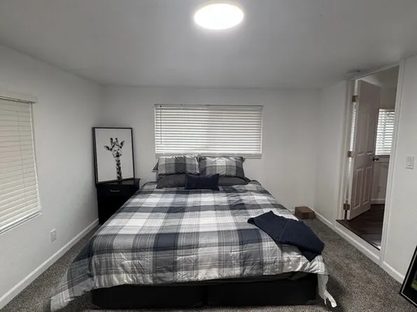 2445 Town Cir Room 1, Sacramento, CA 95821
