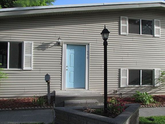 5th image of 990 9th St