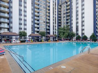 2801 Park Center Dr APT A507, Alexandria, VA 22302