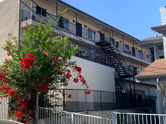 2nd image of 1823 Montrose St APT 4