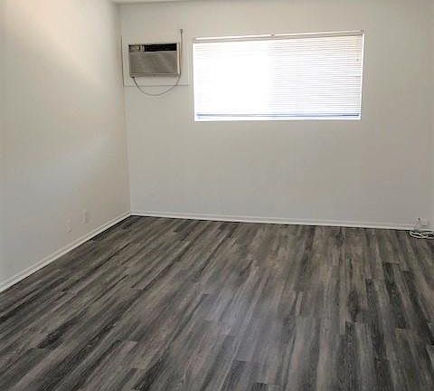 4th image of 660 W Sierra Madre Blvd APT H