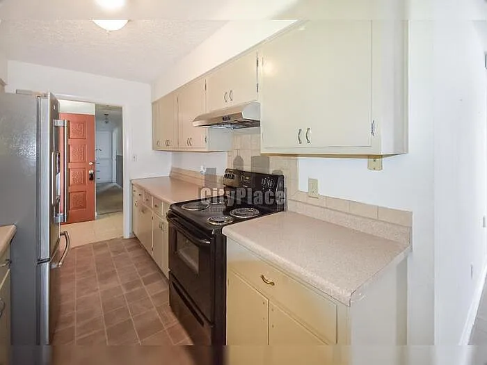 636 Oak Dr — Photo 15