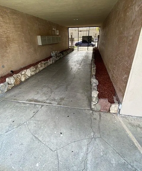 4423 Santa Rosalia Dr. — Photo 10