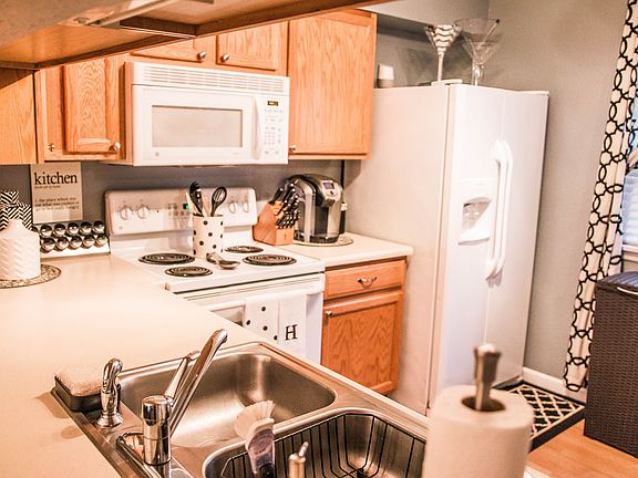 4th image of 1980 Hunting Lake Ct APT 104