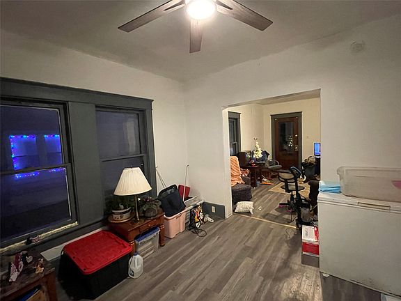3rd image of 452-454 E 9th St