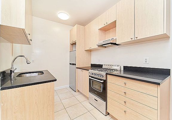 3rd image of 198 2nd Ave #52
