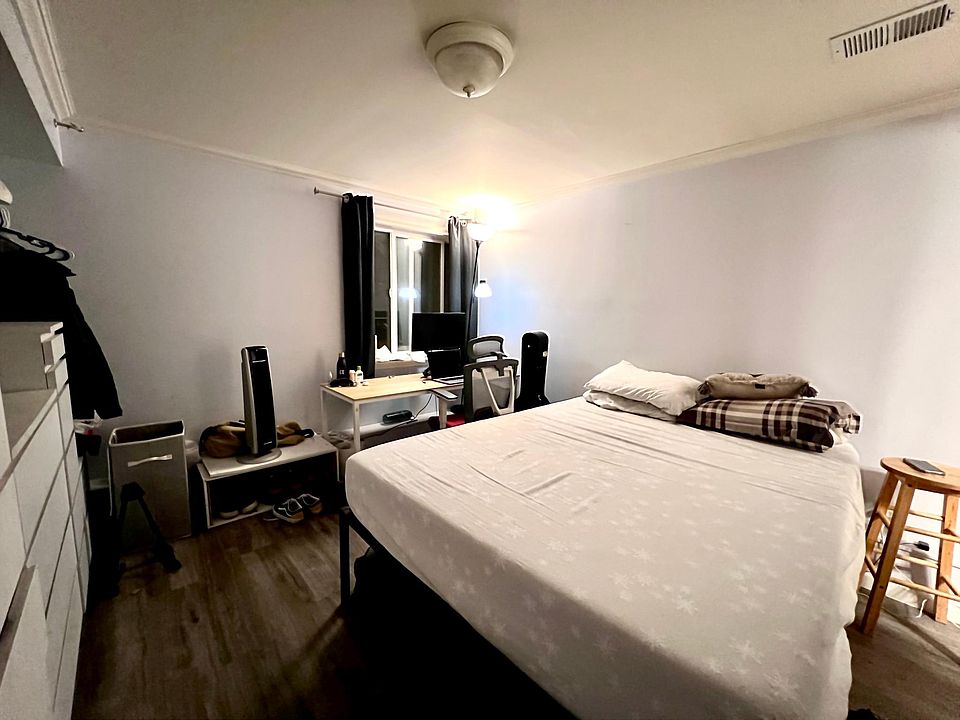 Bedroom 1 (Suite)