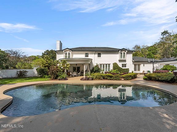 2nd image of 10110 GOLF CLUB Drive