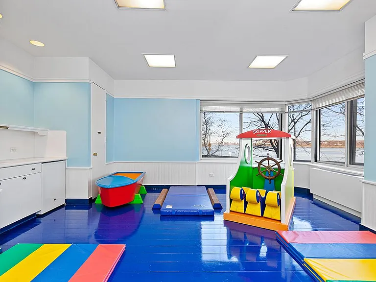 1775 York Ave #8H — Photo 7