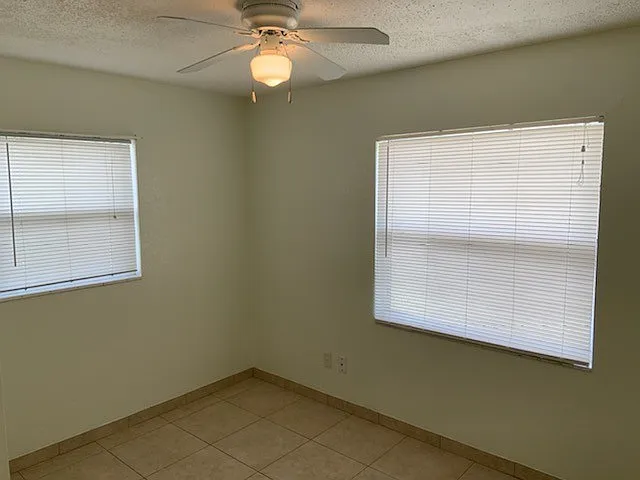 5425 Genoa Ln — Photo 11