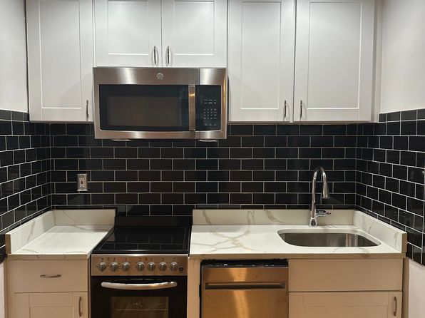 59 Christopher St APT 3A