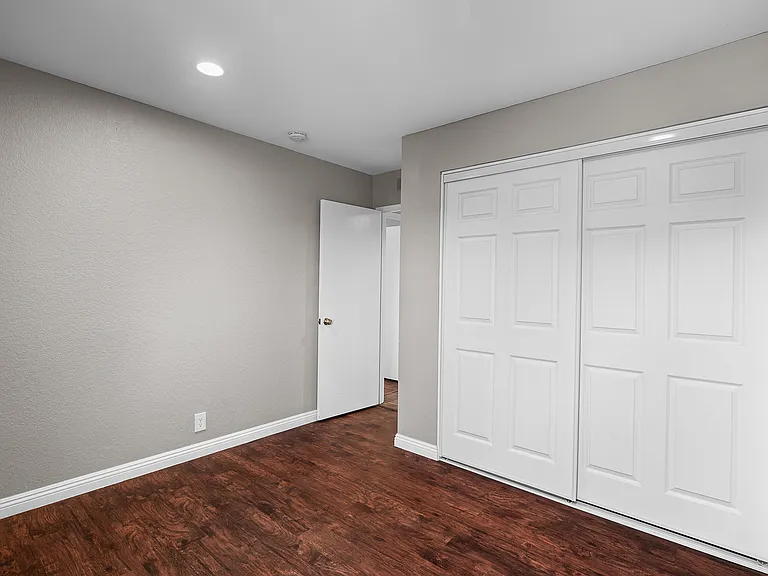 2853 N Palm Ave #2 — Photo 12