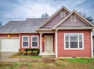 318 Stone Creek Dr, Cookeville, TN 38501