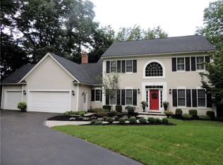 3 Lands End Rise, Pittsford, NY 14534