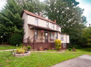 260 Lincoln St, East Orange, NJ 07017