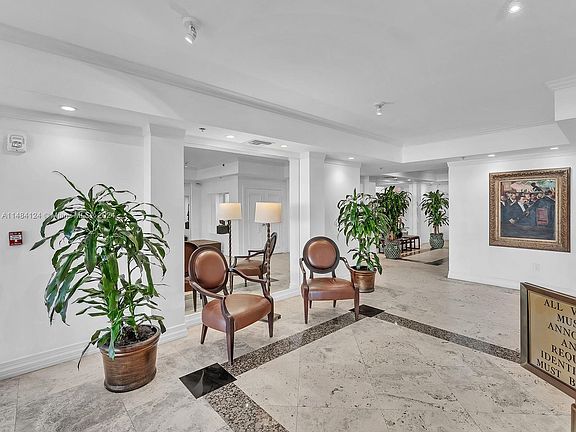 2nd image of 1775 Washington Ave APT 9B