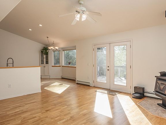 4th image of 1115 Woodview Dr