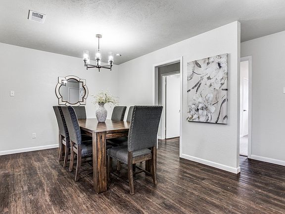 4th image of 4013 Burkett Dr
