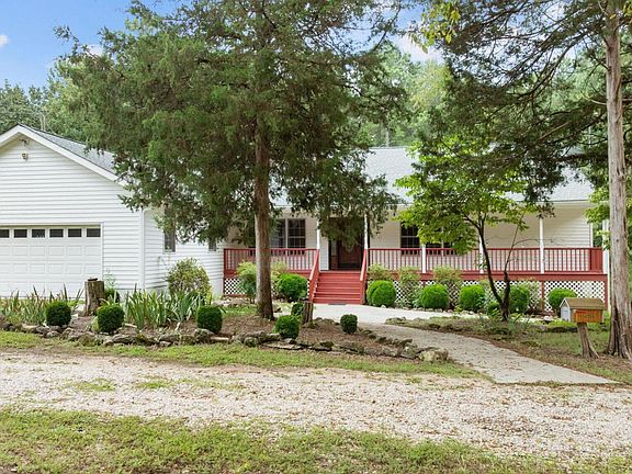 2nd image of 220 Flat Rock Dr