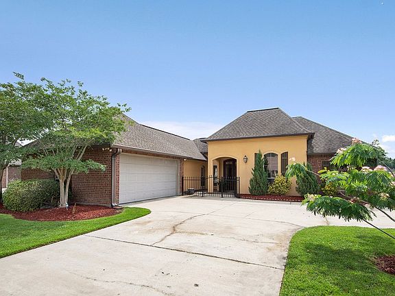 3rd image of 34154 Fountain View Dr