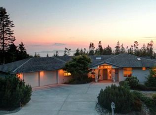 13910 Seaview Way, Anacortes, WA 98221