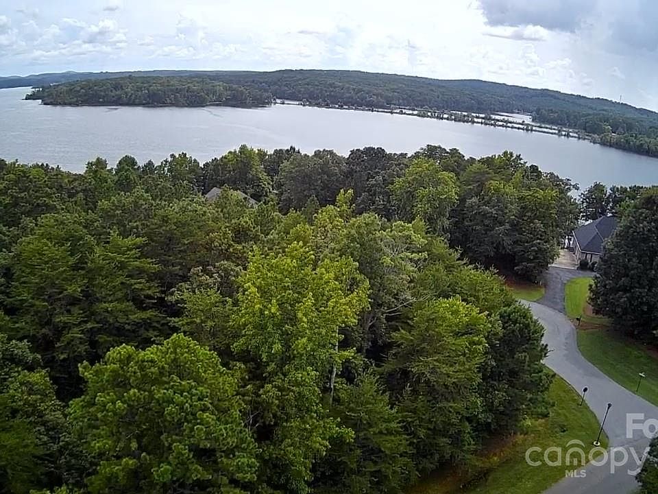 1st image of 171 Whisper Lake Dr #94