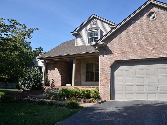 3rd image of 2623 Hayford Pl