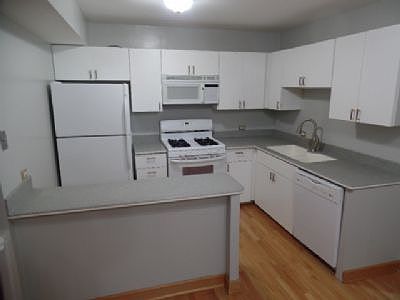 3rd image of 230 E Ontario St #6