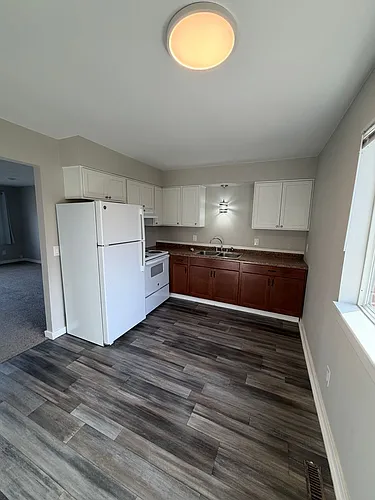 6438-6692 Martinie Dr Photo 1