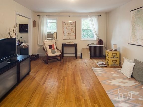 2nd image of 314 13th St