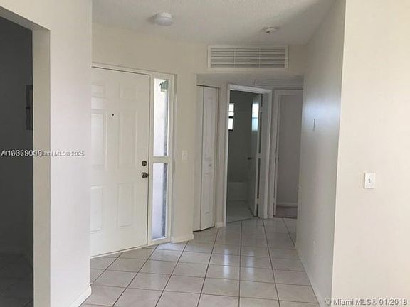 3rd image of 5370 Firenze Dr APT F