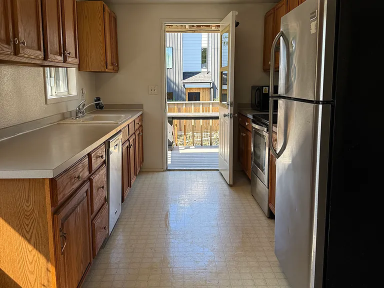 8103 Delridge Way SW #A — Photo 10