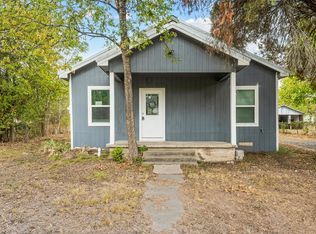 703 Gift St, Marlin, TX 76661
