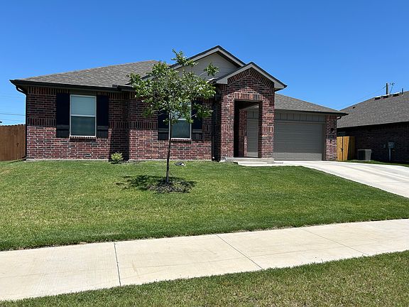 2nd image of 1304 Sunstone St