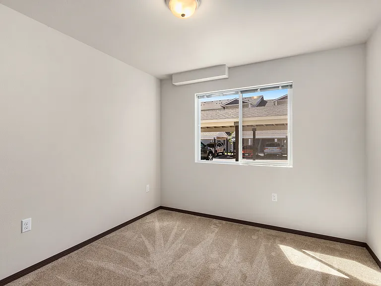 Blue Point Apartments — Photo 23