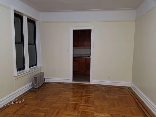 Rented by Supreme Plus Realty Group Inc | media 27