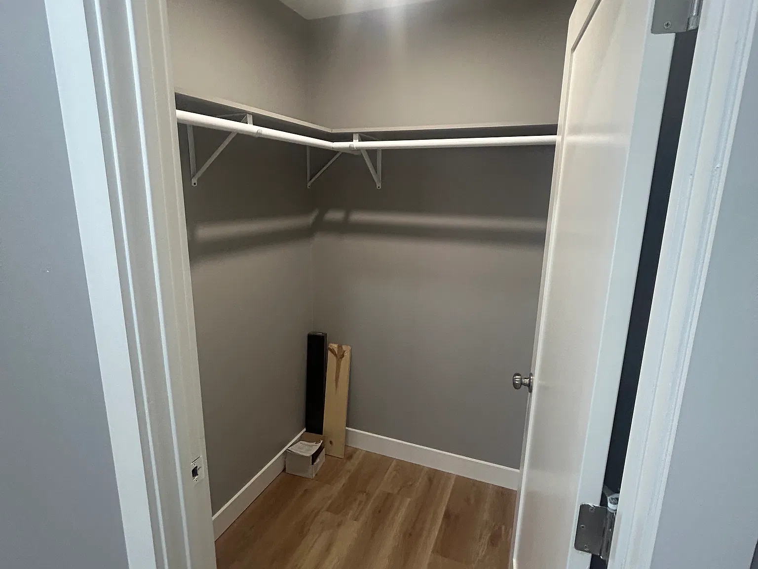 3 bed, 1038 sqft, $3,600 — Photo 1