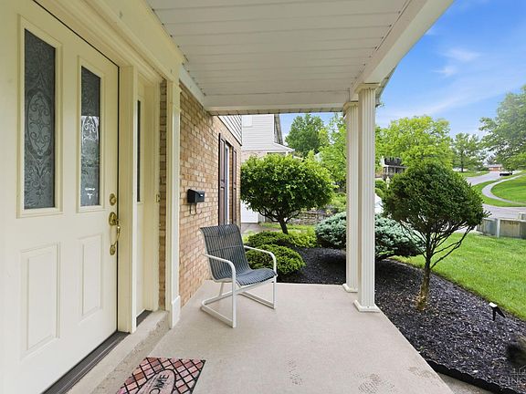 4th image of 7350 Appleridge Ct