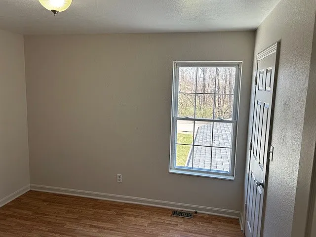 6773 Boston Dr — Photo 22